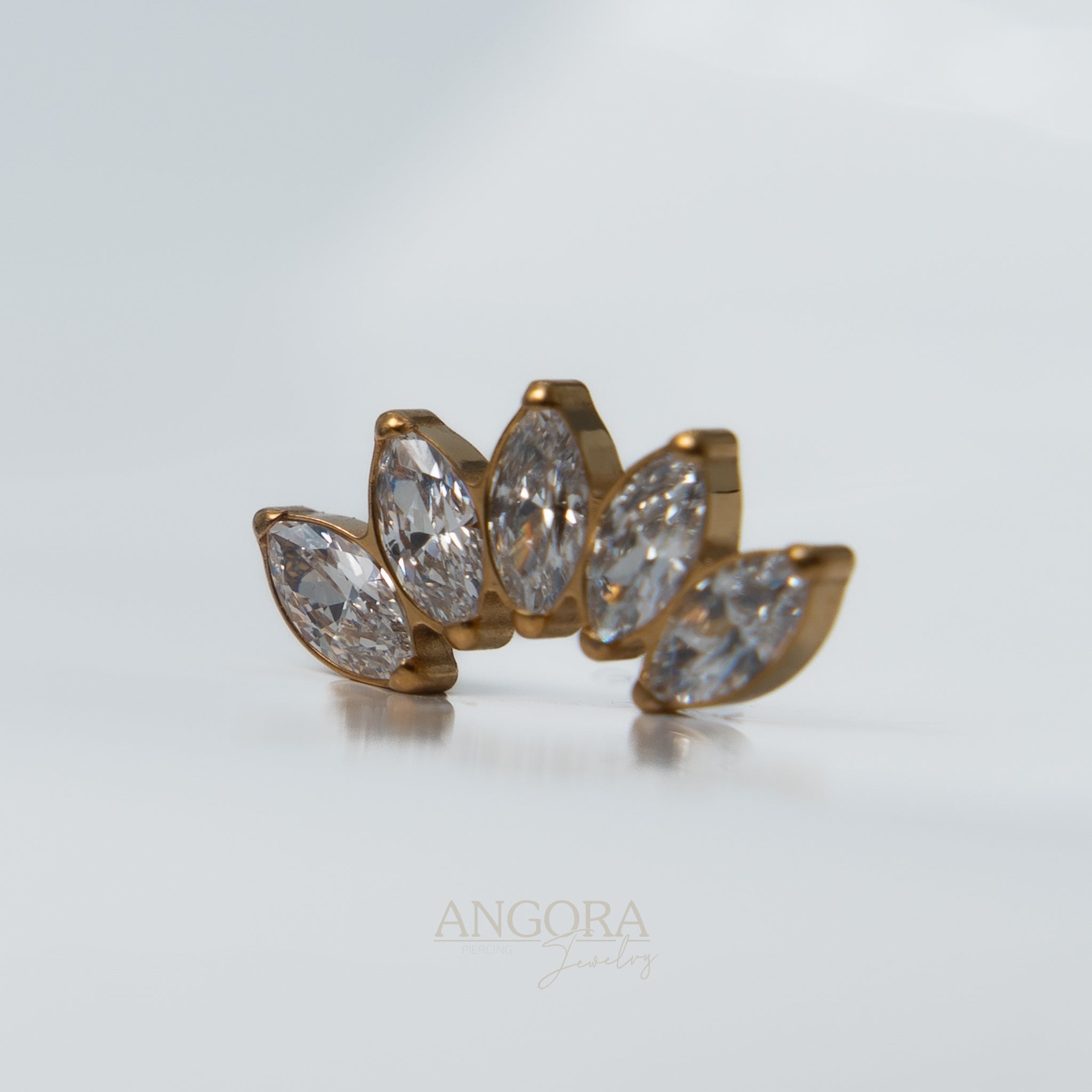 Cluster marquise five flower deluxe