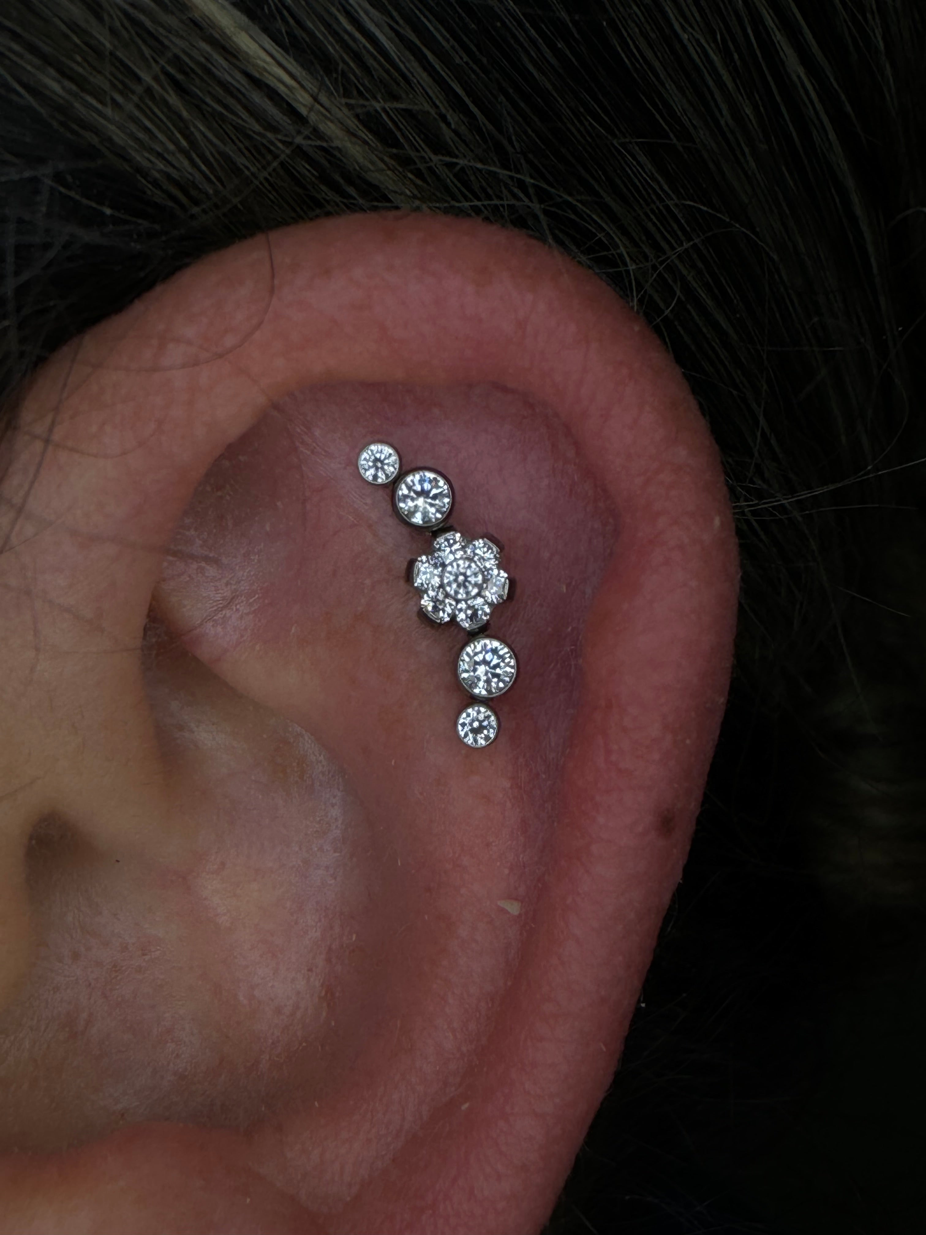 Cluster Mini Hexaflower Opal